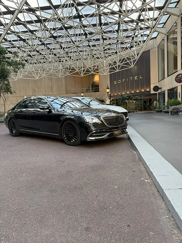 Reliable Cowes Private Car Service for Airport Transfers to MEL Airport